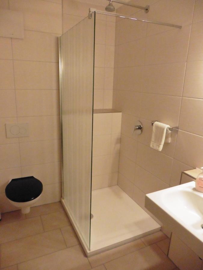 Hotels Landhaus Dieterichs Wolfsburg Bagian luar foto