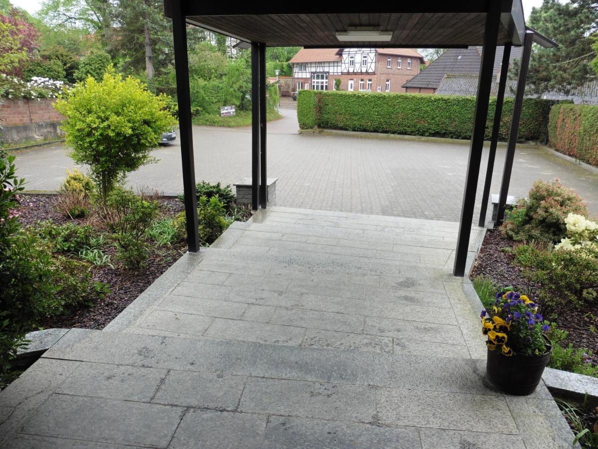 Hotels Landhaus Dieterichs Wolfsburg Bagian luar foto